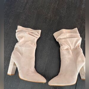 Elegant Cream Suede Women's Boots